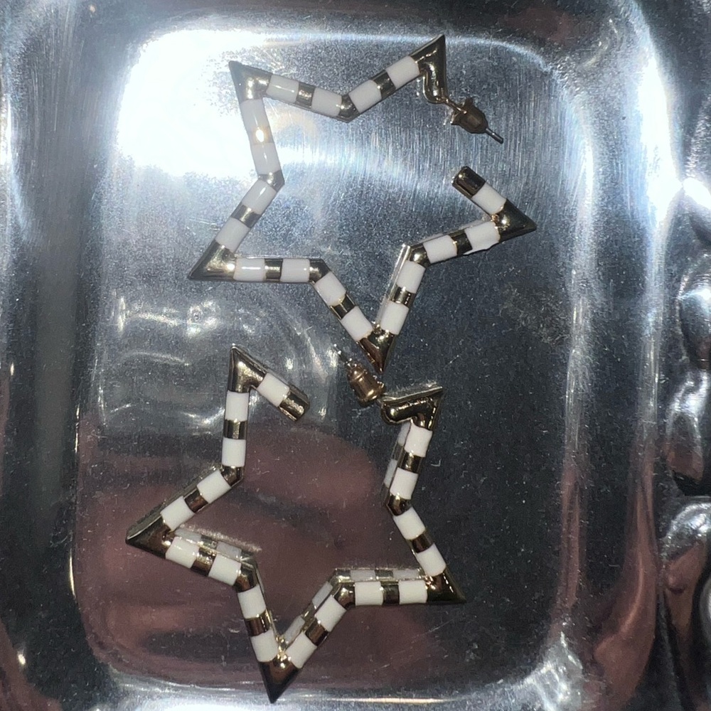 Anthropology Star Earrings - Picture 3 of 3